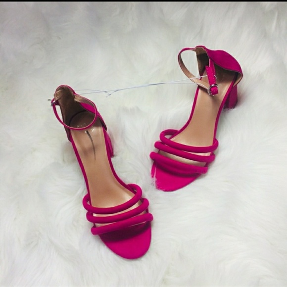 Fuscia Pink Ankle Strap Block Chunky Heels - Picture 2 of 3